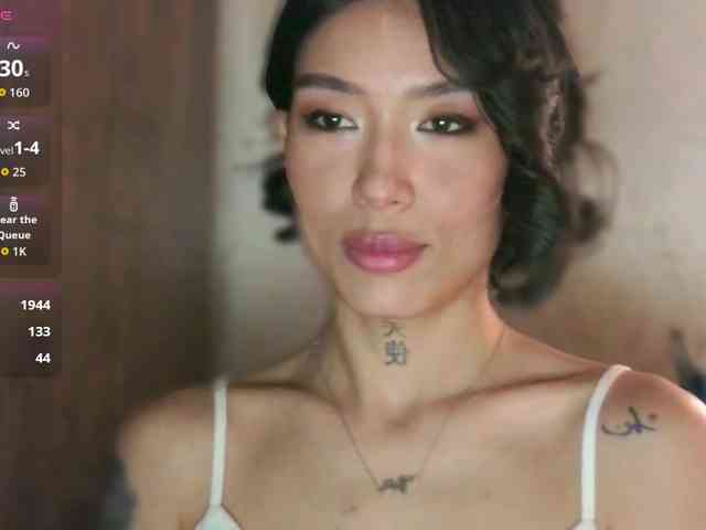 Girl-next-door webcam