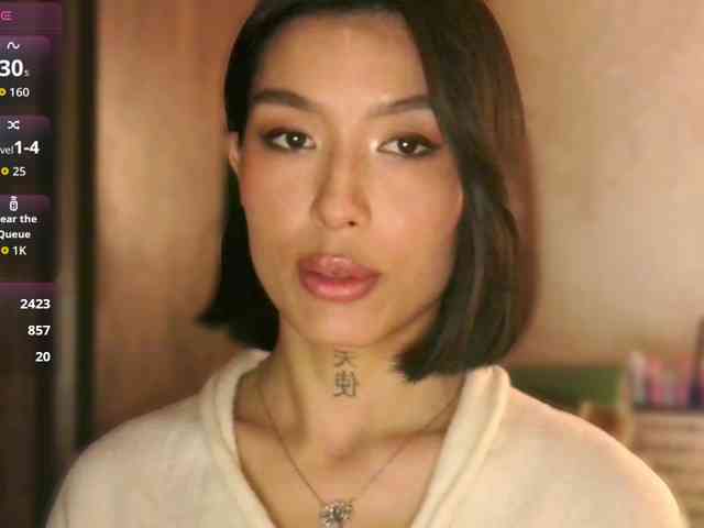 Girl-next-door webcam