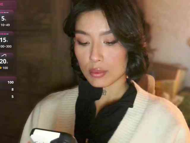 Girl-next-door webcam