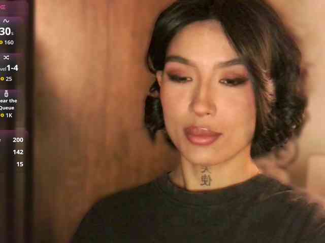 Girl-next-door webcam