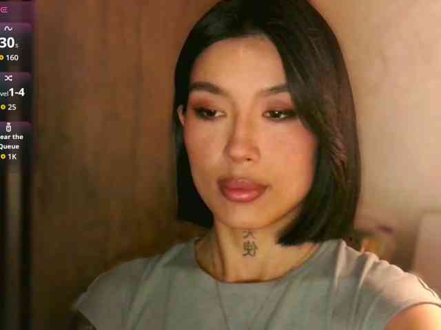 Girl-next-door webcam