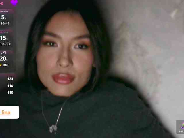 Girl-next-door webcam