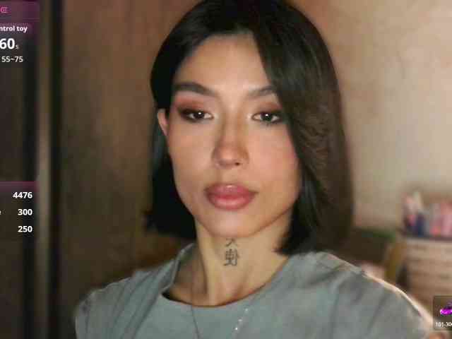 Girl-next-door webcam