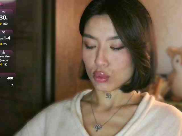 Girl-next-door webcam