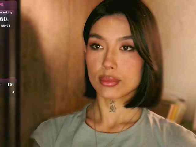 Girl-next-door webcam