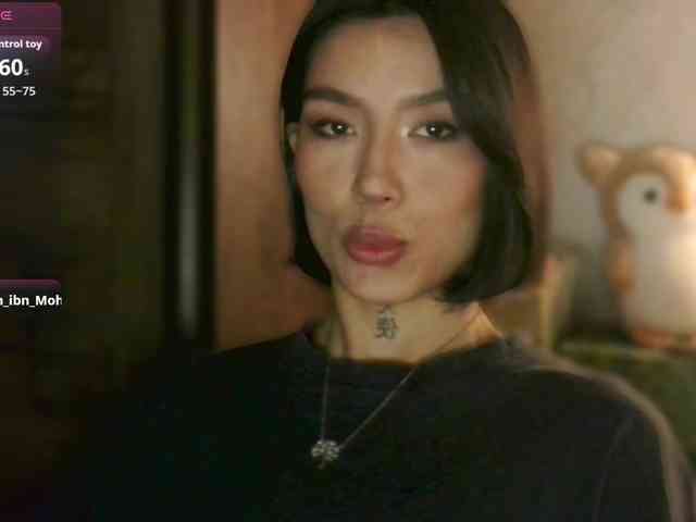 Girl-next-door webcam