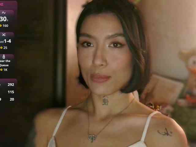 Girl-next-door webcam