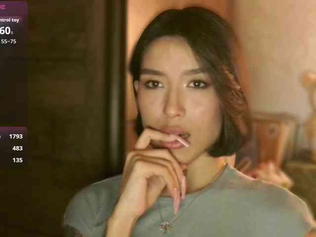 Girl-next-door webcam