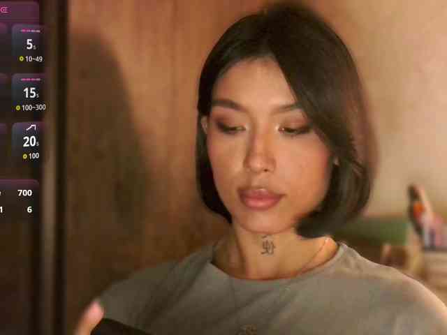 Girl-next-door webcam