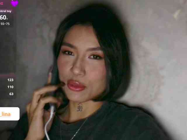 Girl-next-door webcam