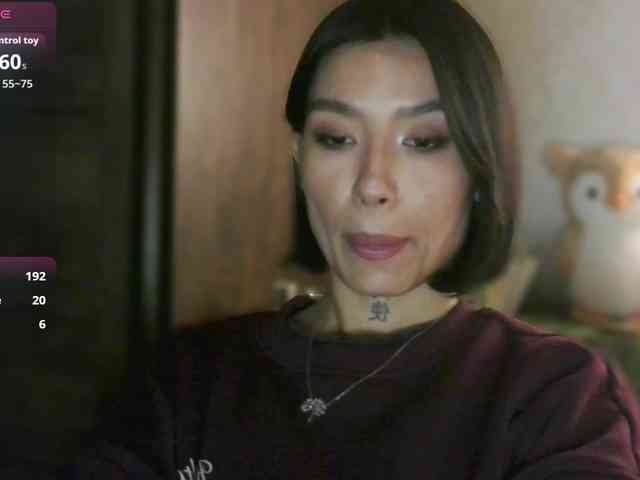 Girl-next-door webcam