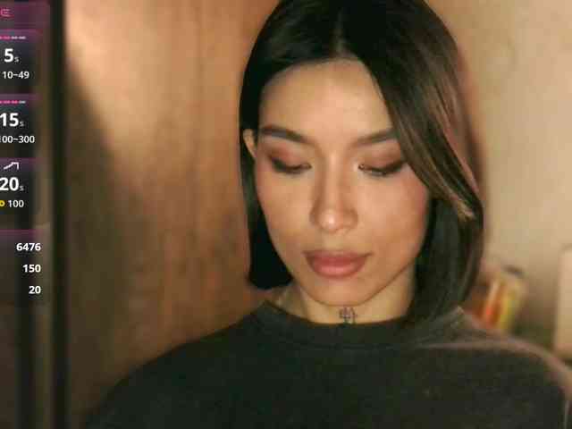 Girl-next-door webcam