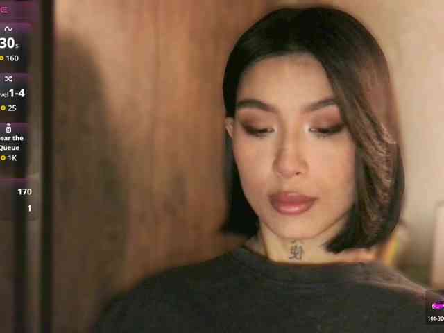 Girl-next-door webcam