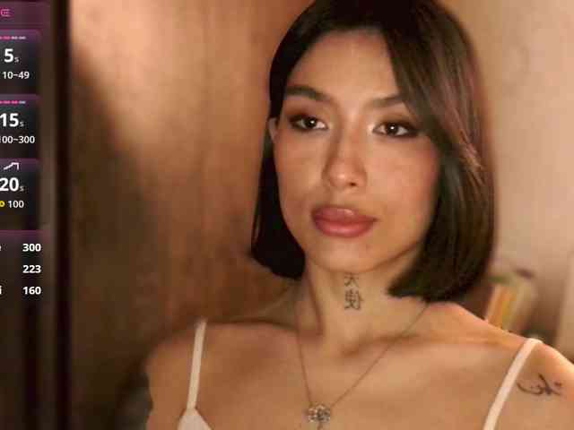 Girl-next-door webcam