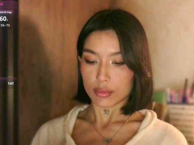 Girl-next-door webcam