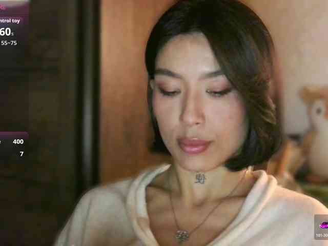 Girl-next-door webcam