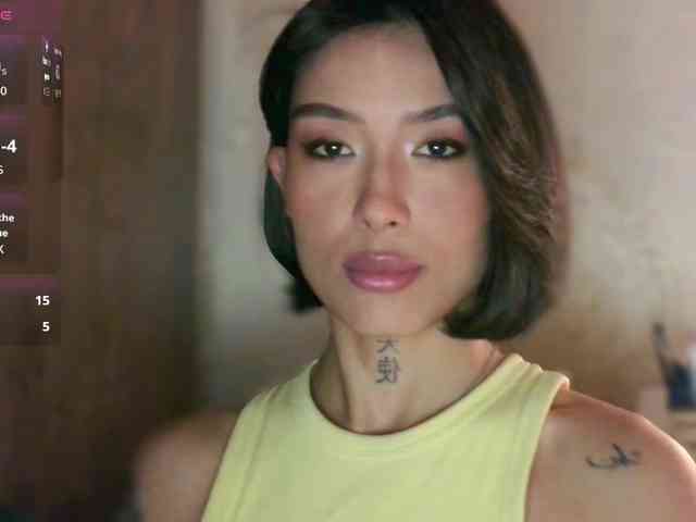 Girl-next-door webcam