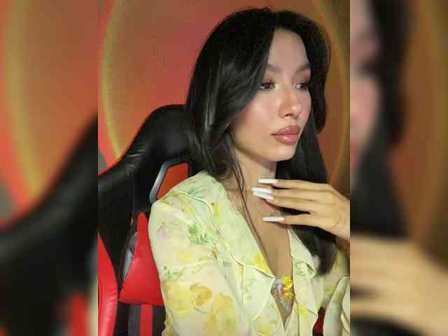 chat room JulieTurner