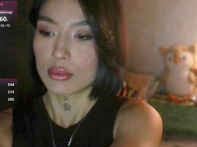 Girl-next-door webcam