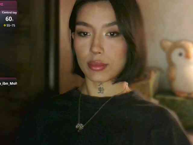 Girl-next-door webcam