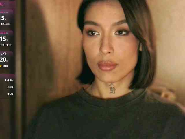 Girl-next-door webcam