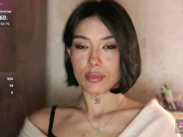 Girl-next-door webcam