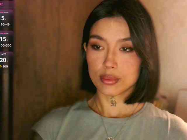 JulieTurner Live Webcam on BongaCams