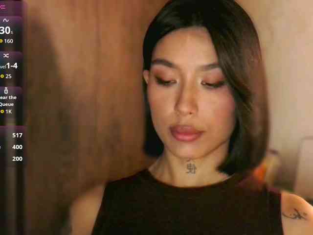 Girl-next-door webcam