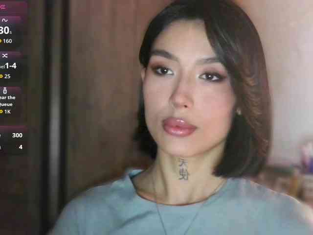 Girl-next-door webcam