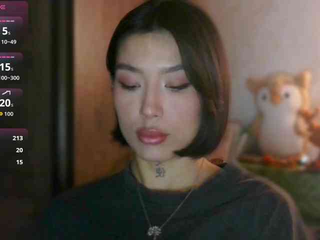 Girl-next-door webcam