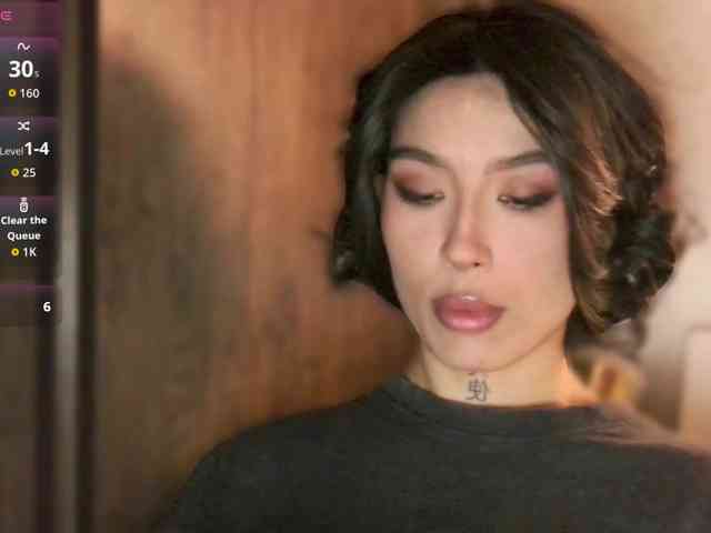 Girl-next-door webcam