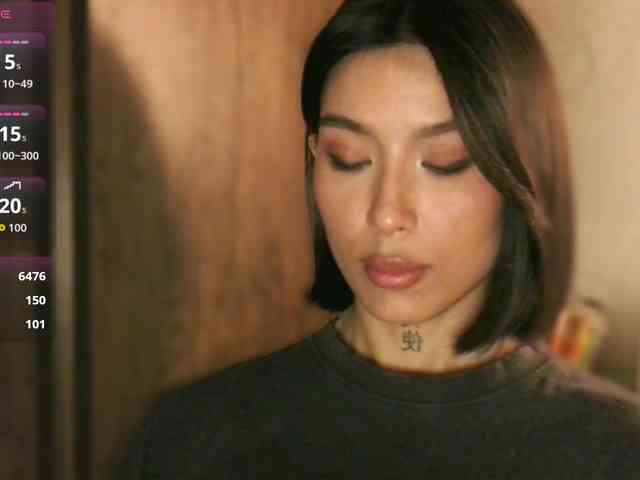 Girl-next-door webcam