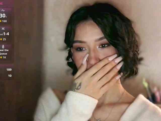 Girl-next-door webcam