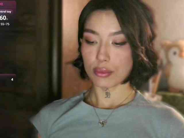 Girl-next-door webcam