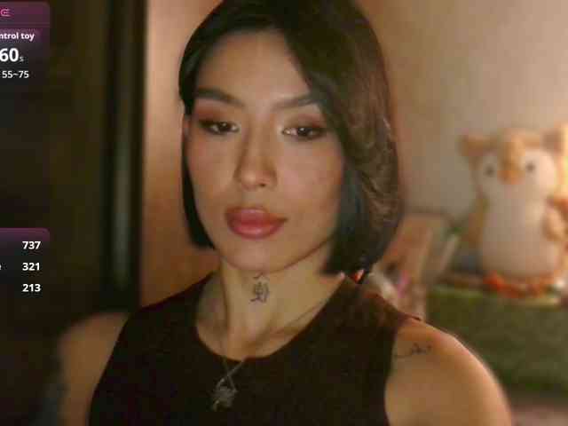 Girl-next-door webcam