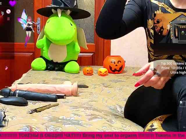 N-I-M-F-O-M-A-N-K-A webcam