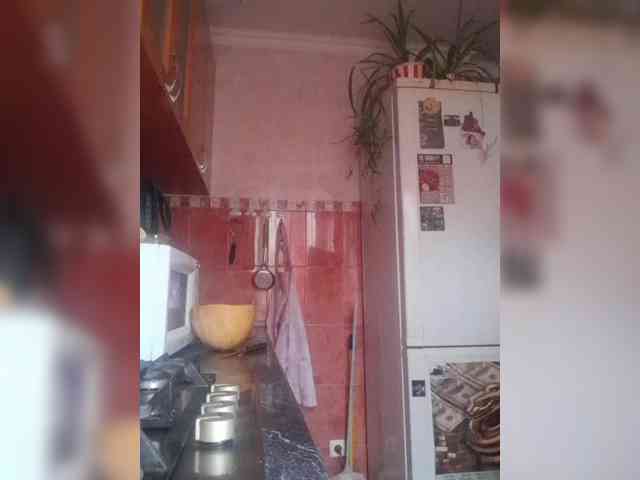N-I-M-F-O-M-A-N-K-A webcam