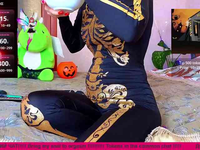 N-I-M-F-O-M-A-N-K-A webcam