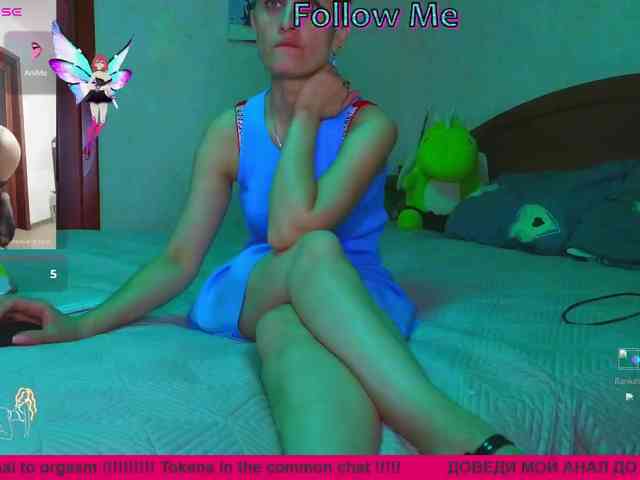 N-I-M-F-O-M-A-N-K-A webcam