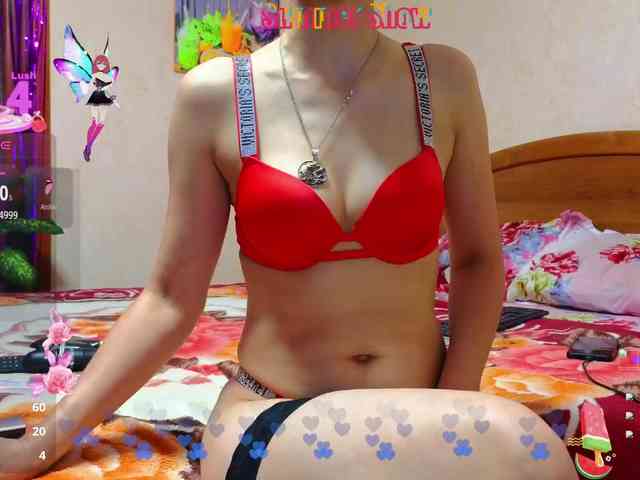 N-I-M-F-O-M-A-N-K-A webcam