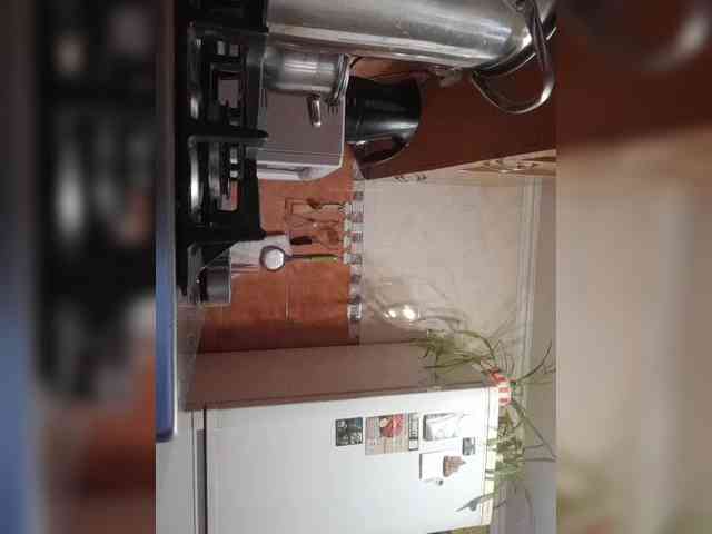 N-I-M-F-O-M-A-N-K-A webcam