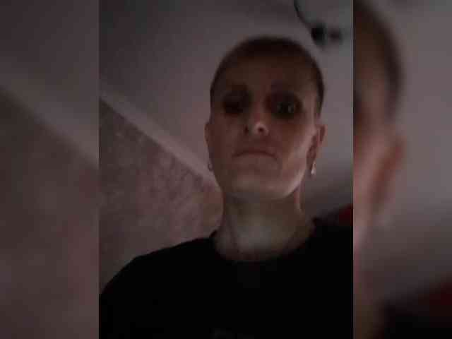 N-I-M-F-O-M-A-N-K-A webcam