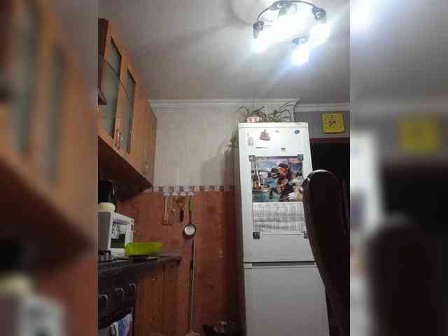 N-I-M-F-O-M-A-N-K-A webcam