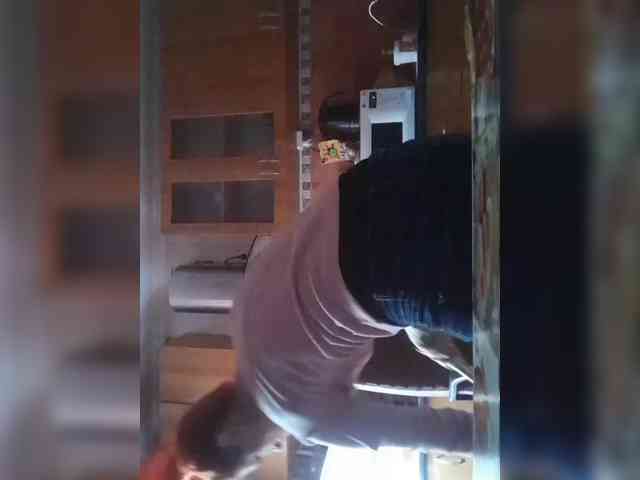 N-I-M-F-O-M-A-N-K-A webcam