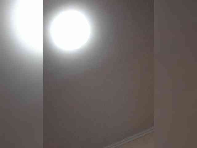N-I-M-F-O-M-A-N-K-A webcam