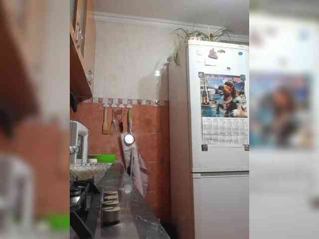 N-I-M-F-O-M-A-N-K-A webcam