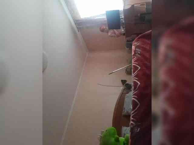 N-I-M-F-O-M-A-N-K-A webcam