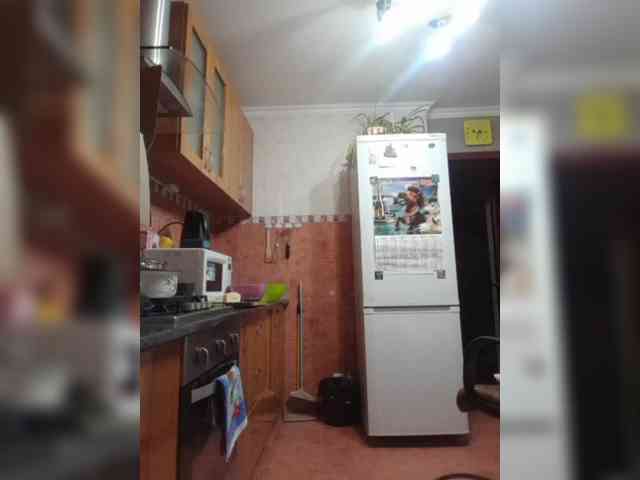 N-I-M-F-O-M-A-N-K-A webcam