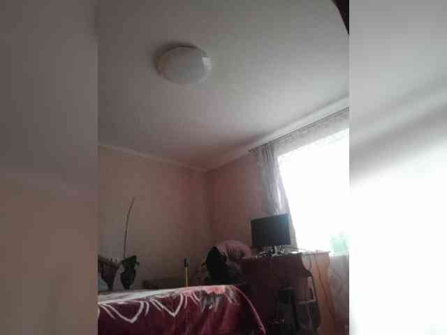 N-I-M-F-O-M-A-N-K-A webcam