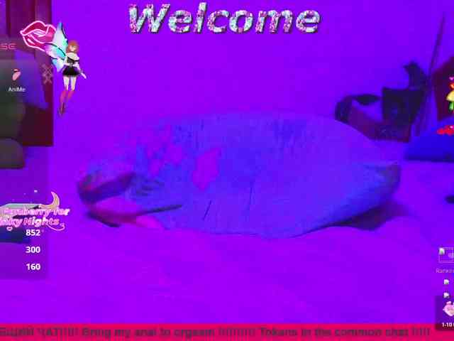 N-I-M-F-O-M-A-N-K-A webcam